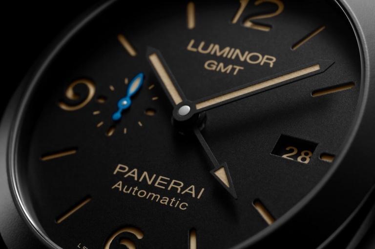 PANERAI LUMINOR 3 DAYS GMT AUTOMATIC 44mm PAM01441 Black