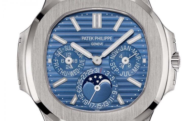PATEK PHILIPPE NAUTILUS 5740/1G 40mm 5740-1G-001 Blue