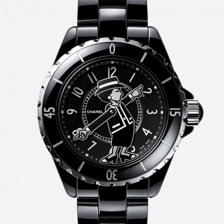 Shop CHANEL J12 J12 Watch, 33 mm (H5698) by casaneta