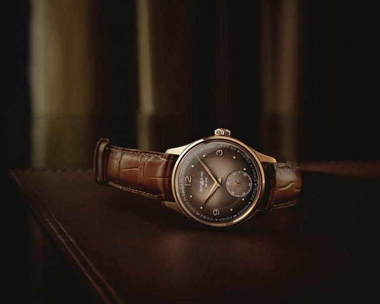 MONTBLANC HERITAGE SMALL SECOND 39mm 128667 Brown
